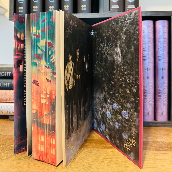 Fairyloot Exclusive Edition Immortal Consequences by I.V. Marie - Picture 6 of 14